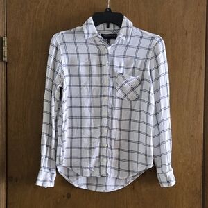 Aeropostale White and Black Plaid Button Down Shirt
